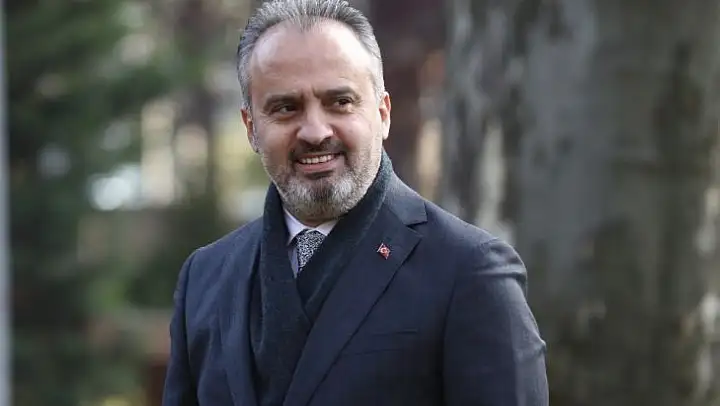 Bursa'da mağdur esnafın suyu yüzde 50 indirimli