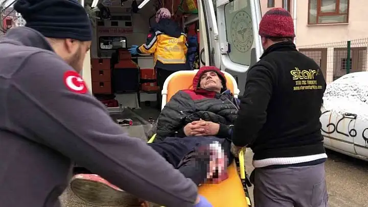 Bursa'da yaşlı adam pompalıyla dizinden vuruldu