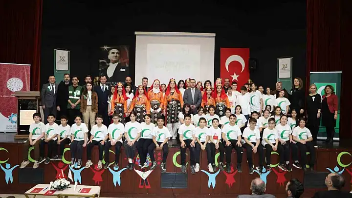 Bursa'da Yeşilay Haftası coşkuyla kutlanıyor