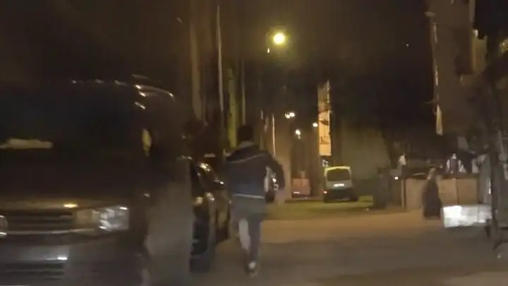 Bursa polisi kısıtlamaya uymayanları böyle kovaladı, sonunda yakaladı