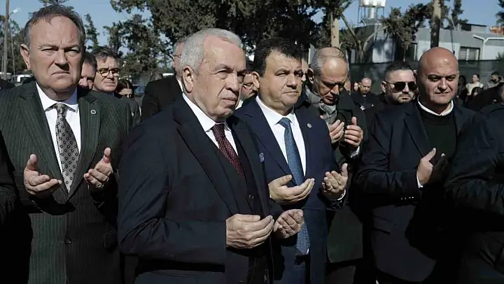 Bursalı işadamları Kıbrıs'ta depremde vefat eden sporcuları andı