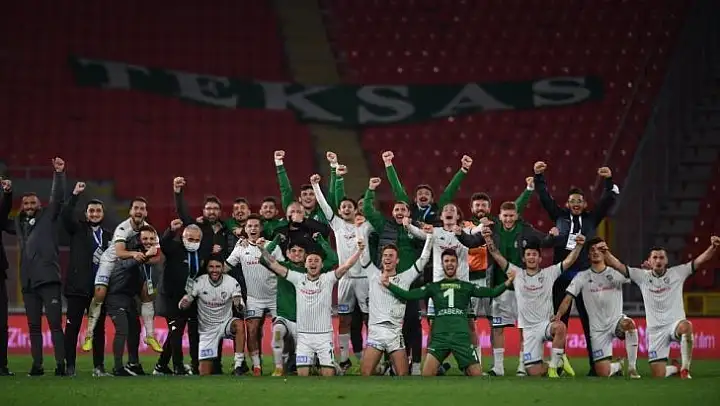 Bursaspor 2020 yılında 18 kez kazandı, 62 kez sevindi