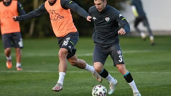 Bursaspor, Antalya kampında taktik çalıştı