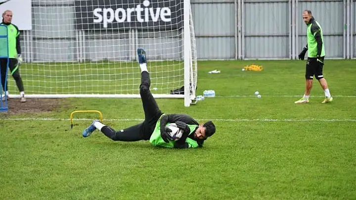 Bursaspor'da Büyükşehir Belediye Erzurumspor maçı hazırlıkları sürüyor