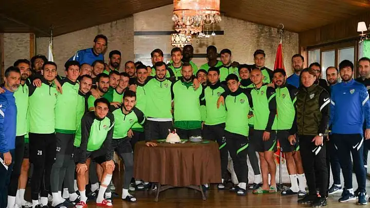 Bursaspor'da Büyükşehir Belediye Erzurumspor maçı hazırlıkları devam ediyor
