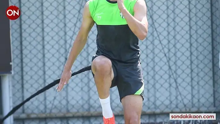Bursaspor üç eksikle Adanaspor maçı hazırlıklarına devam etti