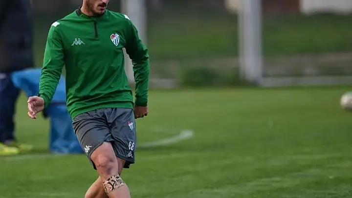Bursaspor'un üç futbolcusu U19 Milli Takımı'na çağrıldı