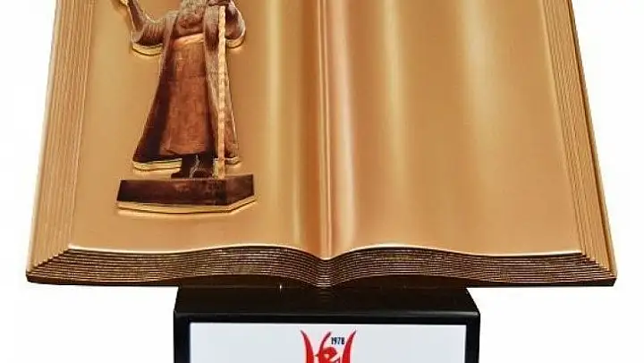 BUÜ'lü akademisyene 'Türk Dünyasına Üstün Hizmet Ödülü'