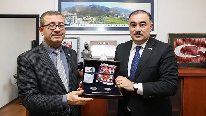 Büyükelçi Mammadov'dan PAÜ'ye ziyaret