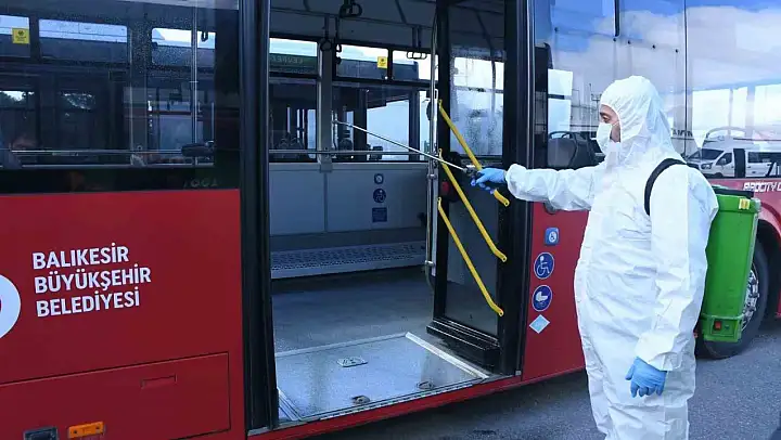 Büyükşehir'den hijyenik ortamda toplu taşıma hizmeti