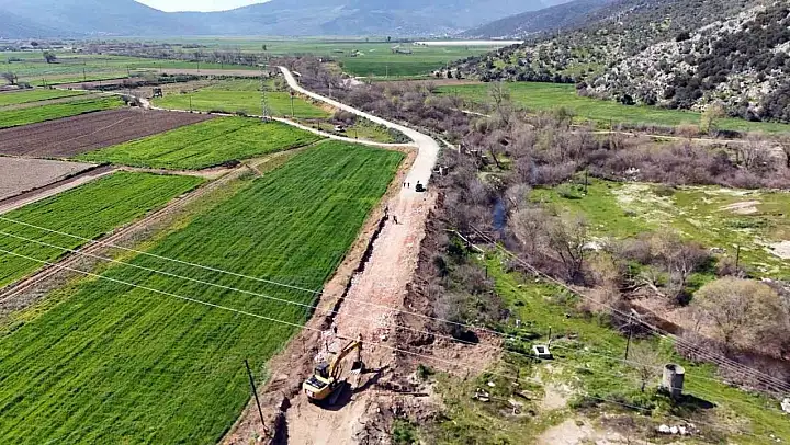 Büyükşehir'den Milas kırsalına 80 milyonluk yol yatırımı