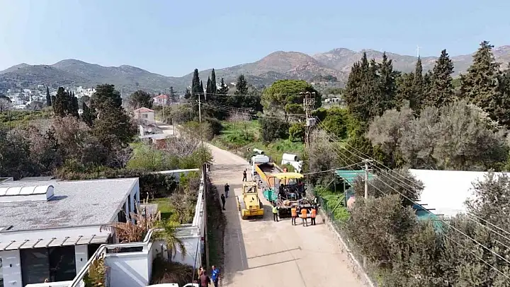 Büyükşehir'in Bodrum'da 28 milyonluk yol çalışmaları devam ediyor