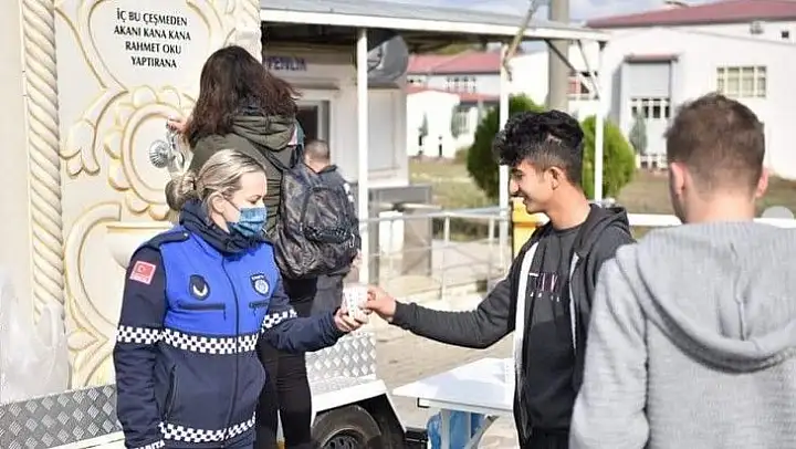 Çan Belediyesinden üniversite öğrencilerine çorba ikramı