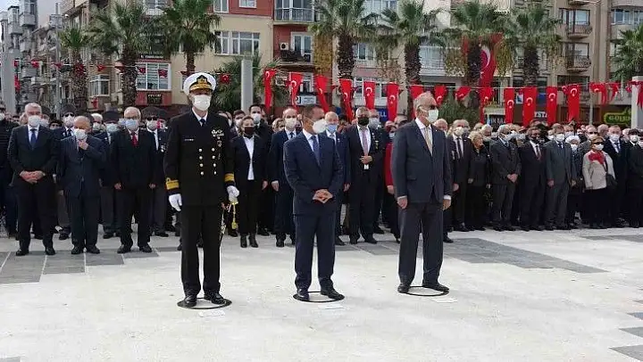 Çanakkale'de, 29 Ekim Cumhuriyet Bayramı çelenk töreni