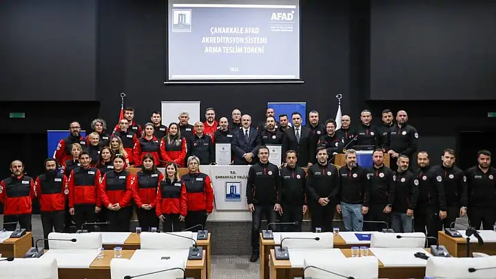Çanakkale'de AFAD 'Akreditasyon ve Arma Teslim Töreni' Düzenlendi