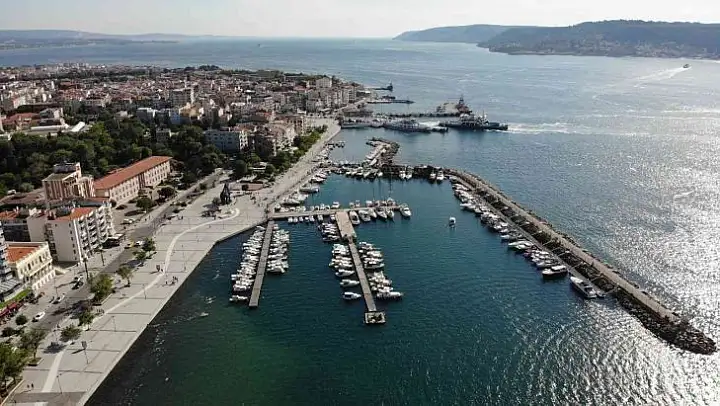 Çanakkale'de okullar yarın tatil