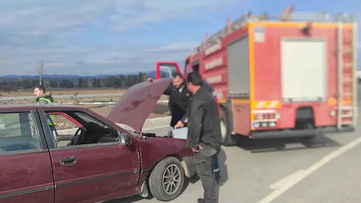 Çanakkale'de tır ile otomobil çarpıştı: 1 yaralı