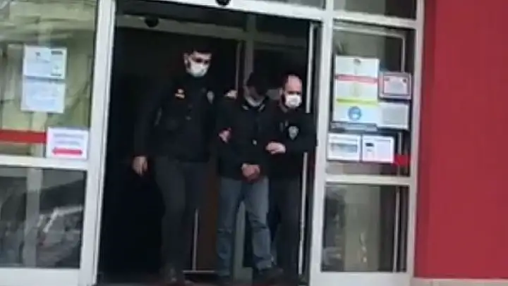 Çay paketlerinden uyuşturucu çıktı