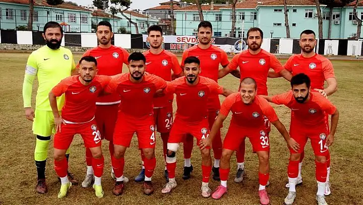 Çeşme Belediyespor deplasman galibiyeti ile liderliğini korudu