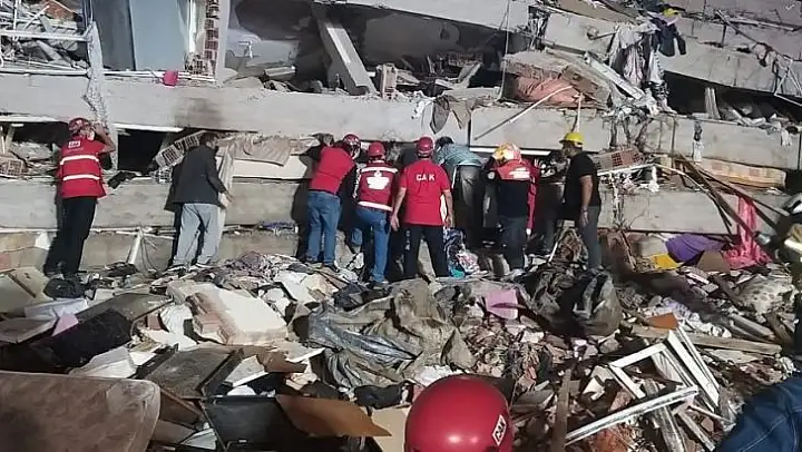Çiğli Belediyesinden kadınlara afet yönetim eğitimi