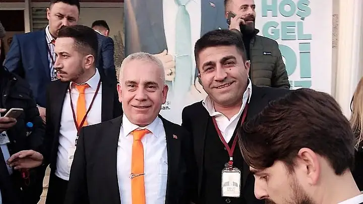 Denizli Berberler Odası'nda 22 yıl sonra bayrak değişimi