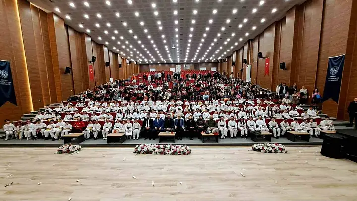 Denizli'de 170 karateci kemer yükseldi