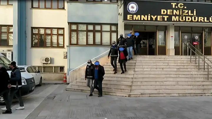 Denizli merkezli 4 ilde sahte çek operasyonu: 4 tutuklu