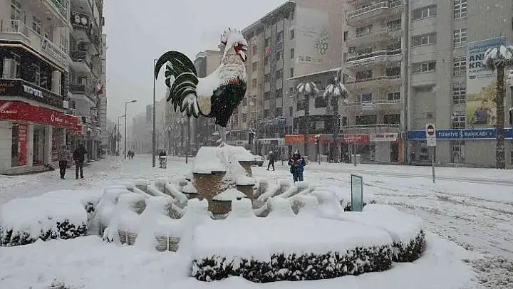 Denizli'ye yoğun kar yağışı uyarısı