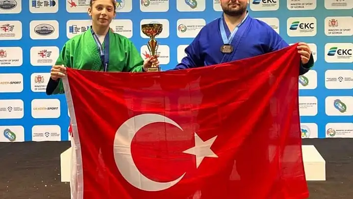 Denizlili kuraşçılar Avrupa'yı fethetti
