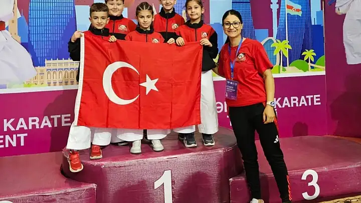 Denizlili minik karateciler Azerbaycan'dan madalyalarla döndü