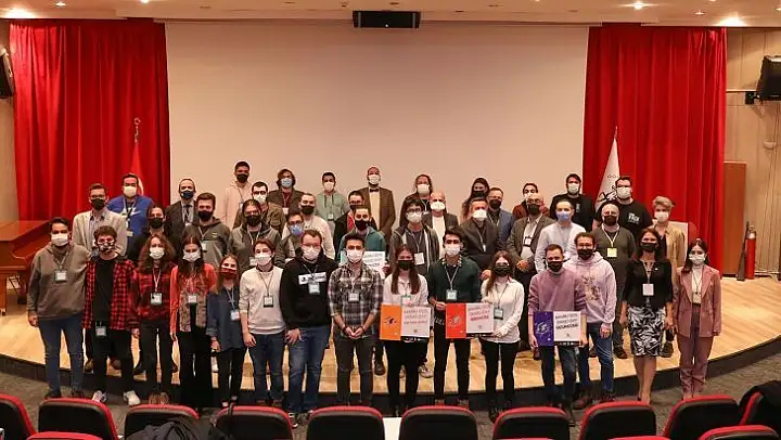DEÜ'den oyun girişimcilerine destek