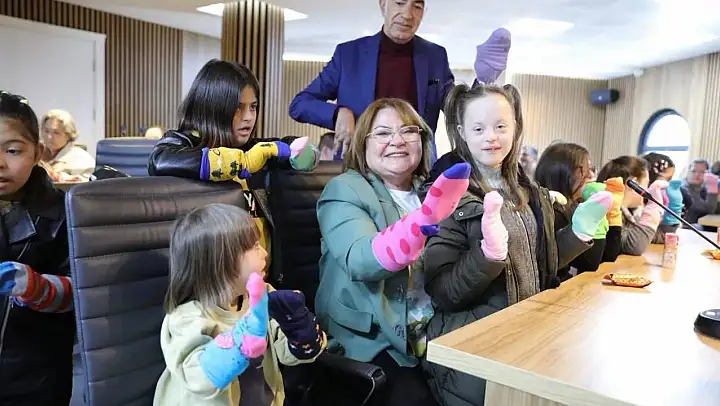Didim Belediye Başkanı Gençay özel çocuklarla bir araya geldi