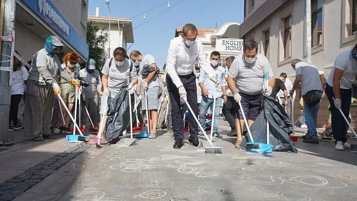 Dünya temizlik gününde Ayvalık'tan anlamlı mesaj