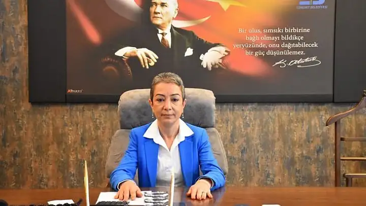 Edremit Belediyesi'nde Filiz Uluç başkan vekili oldu