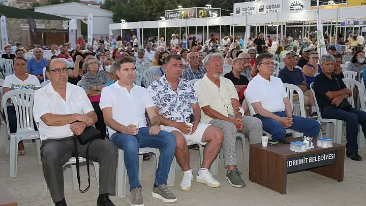 Edremit Kitap Fuarı'nda 3'üncü gün de geride kaldı