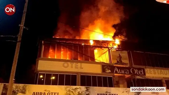 Edremit'te otel yangını