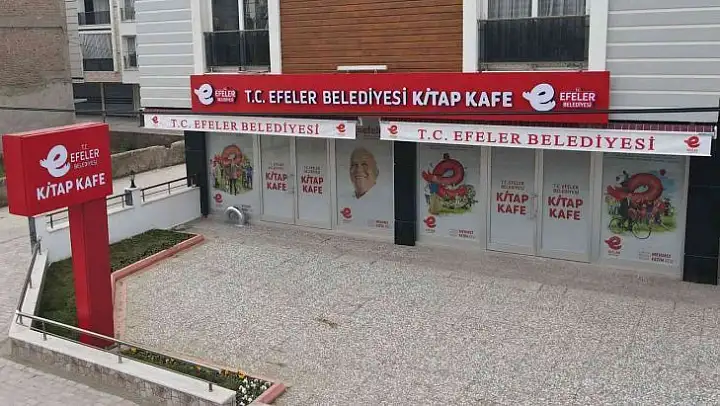 Efeler 4'üncü Kitap Kafe'ye kavuşuyor