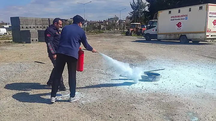 Efeler Belediyesi personeline yangın eğitimi