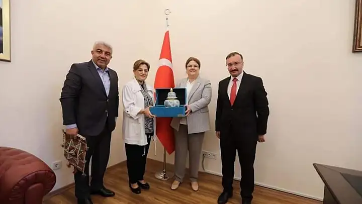 Emet ve Hisarcık Belediye Başkanlarının Ankara temasları