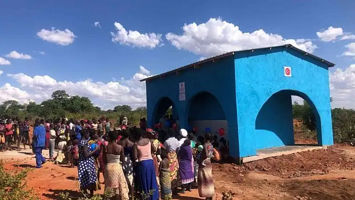Erdek-Çakıl Mahallesi'nin adı Afrika'daki su kuyusuna verildi