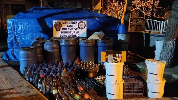 Evde sahte şarap üreten kişi gözaltına alındı