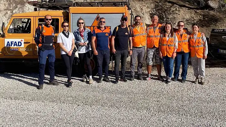 Fethiye'de doğa yürüyüşünde kaybolan 2 kadın kurtarıldı