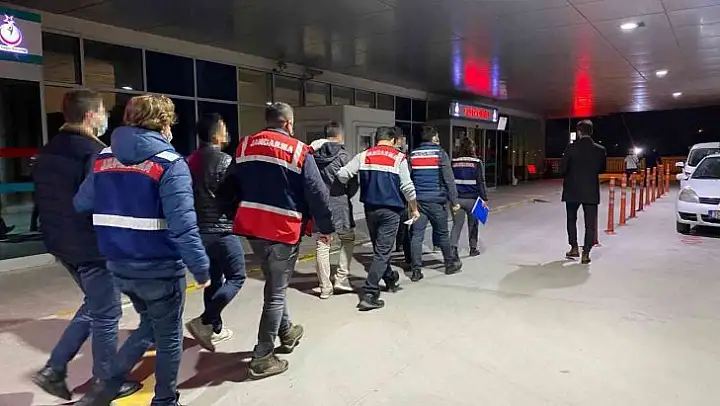 FETÖ'nün askeri kanadına operasyon: 133 şüpheliye gözaltı