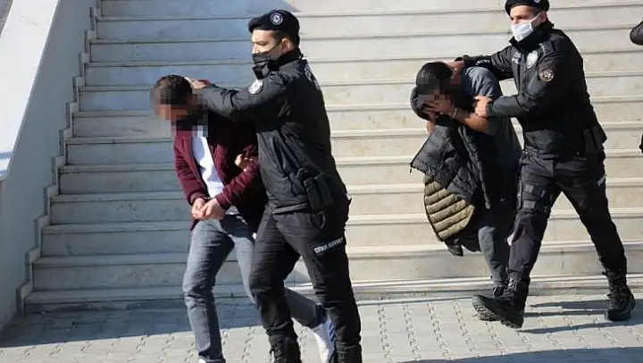 Fuhuş operasyonunda biri yabancı uyruklu 4 kadın yakalandı