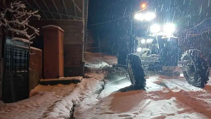 Gemlik Belediyesi'nde kar seferberliği