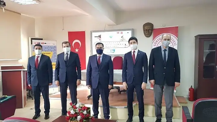 Gürsu, gençlerin fikirleriyle dünyaya açılacak