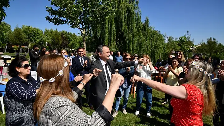 Hıdırellez Şenliği Kentpark'ta kutlandı