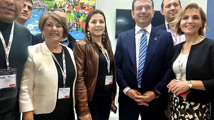 İBB Başkanı İmamoğlu, EMITT'te Didim Belediyesi standını ziyaret etti