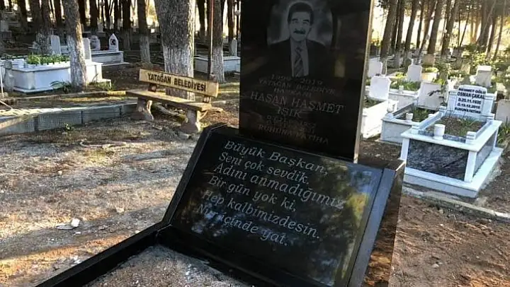 (İBRAHİM ABİ)Hasan Haşmet Işık'ın mezarı 1 yıl sonra yapıldı
