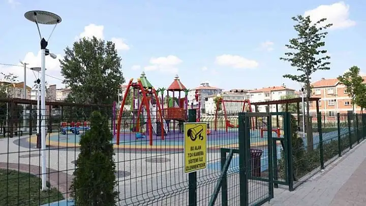İnegöl'de parklar artık daha güvenli
